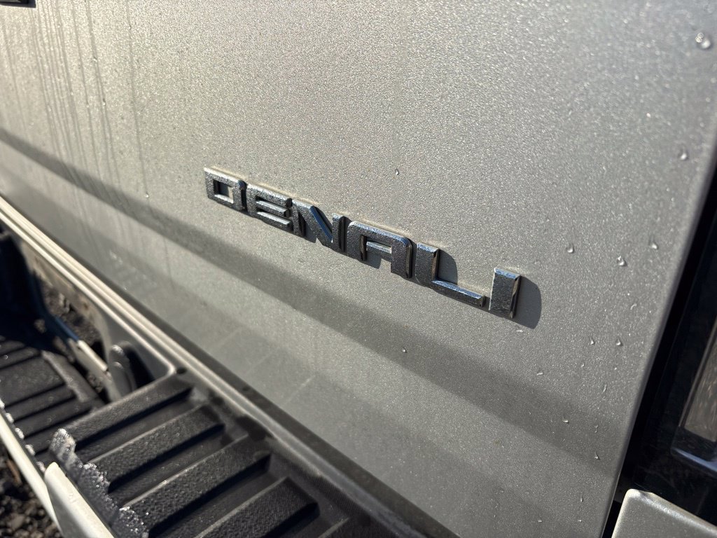 Used 2017 GMC Canyon Denali AWD/4WD image 4