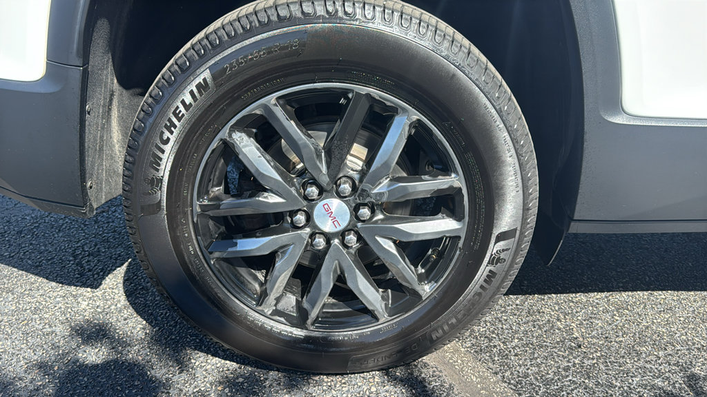 Used 2019 GMC Acadia SLT AWD/4WD image 8