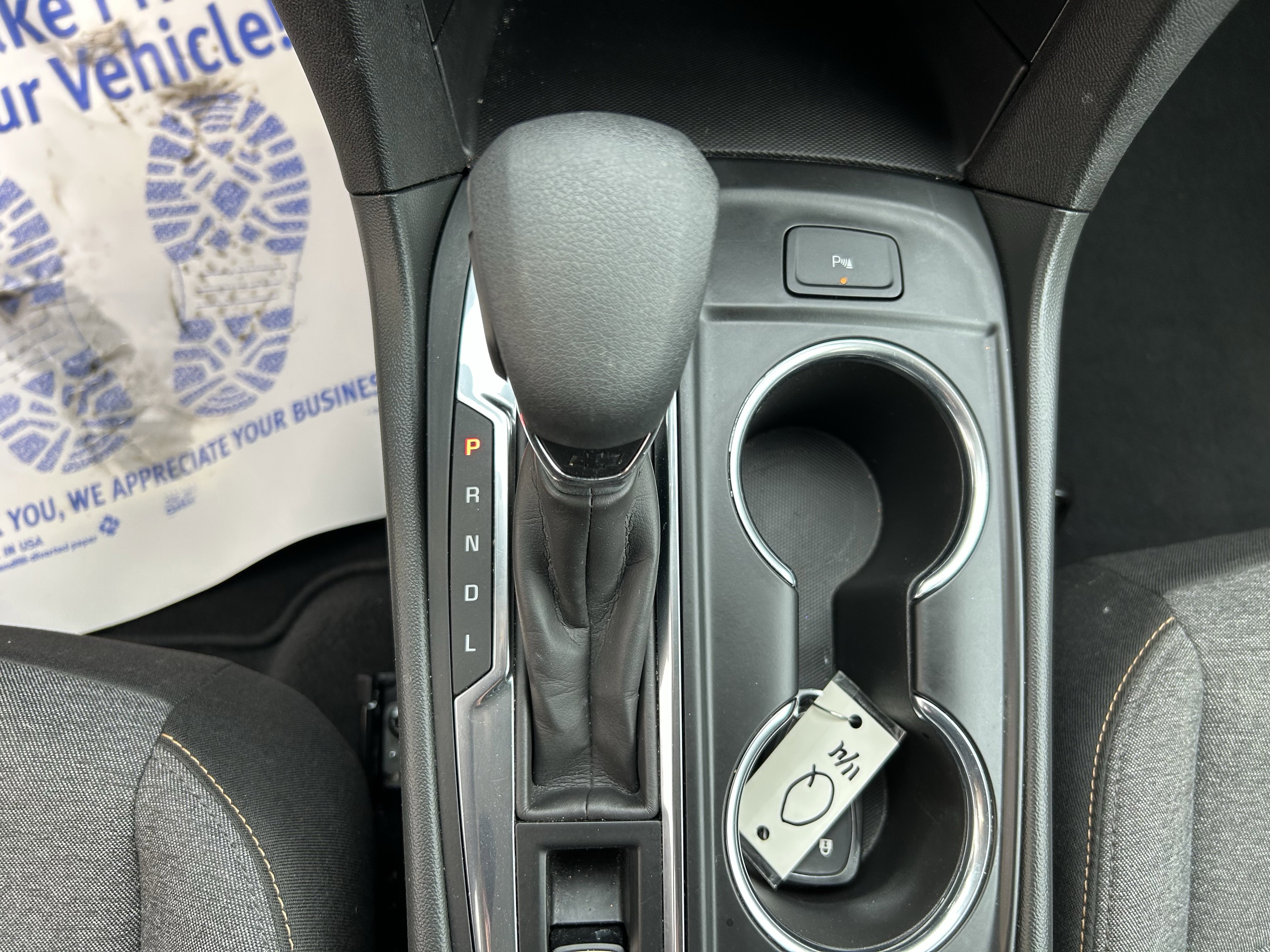 Used 2023 Chevrolet Equinox LT w/ Driver Convenience Package image 30