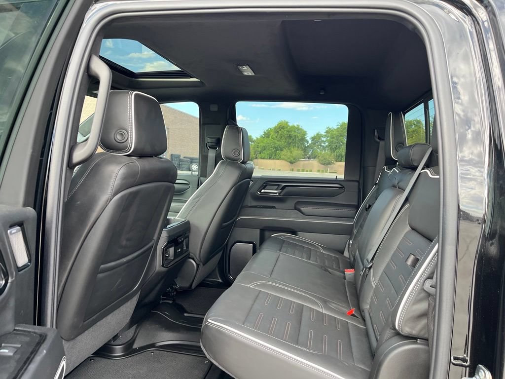 Used 2026 GMC Sierra 2500 AT4X AWD/4WD image 19