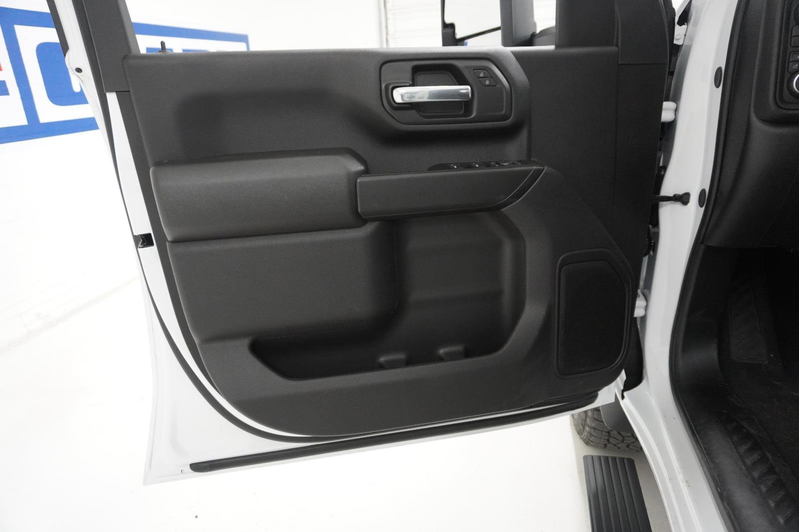 New 2026 Chevrolet Silverado 2500 Custom w/ Custom Value Package image 10