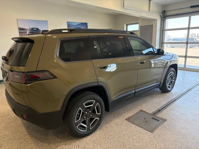 New 2026 Jeep Cherokee Laredo AWD/4WD image 5