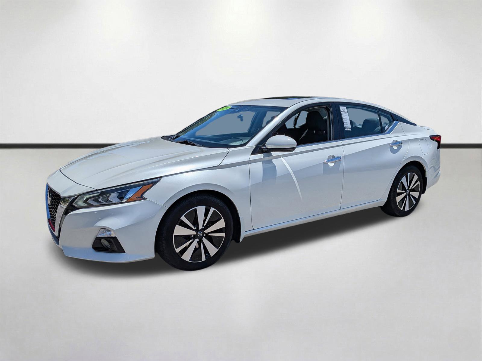 Used 2019 Nissan Altima 2.5 SV FWD image 8