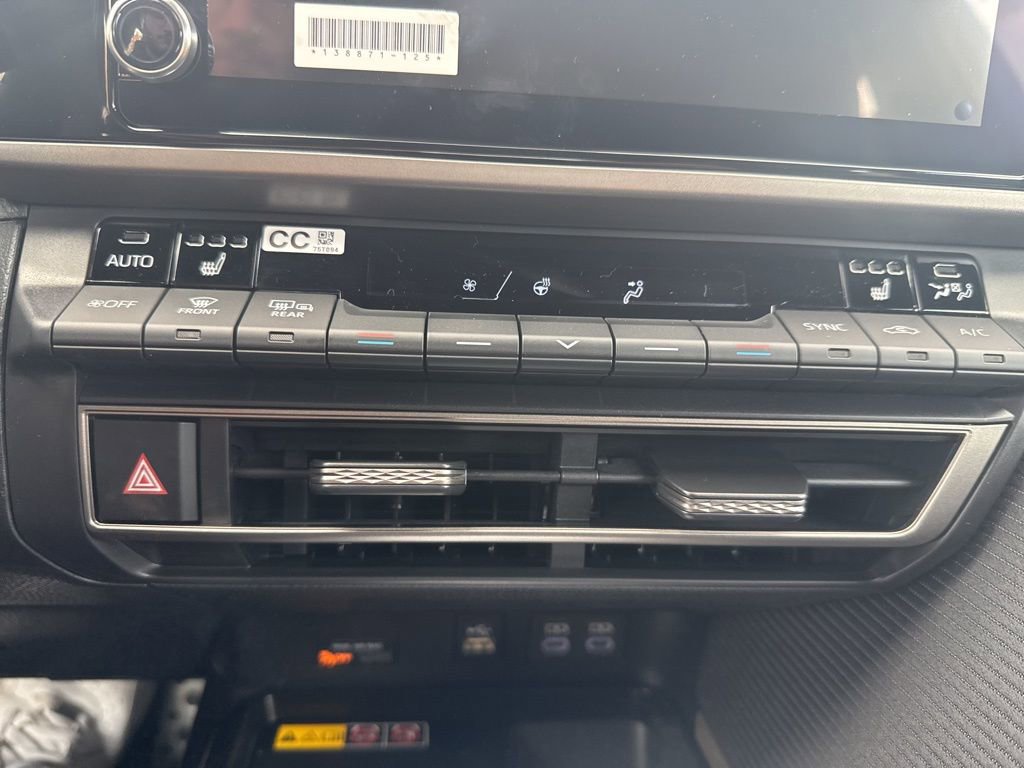 New 2026 Toyota Camry SE image 20