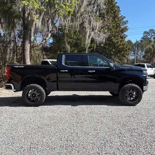 Used 2019 Chevrolet Silverado 1500 LTZ w/ LTZ Plus Package image 5