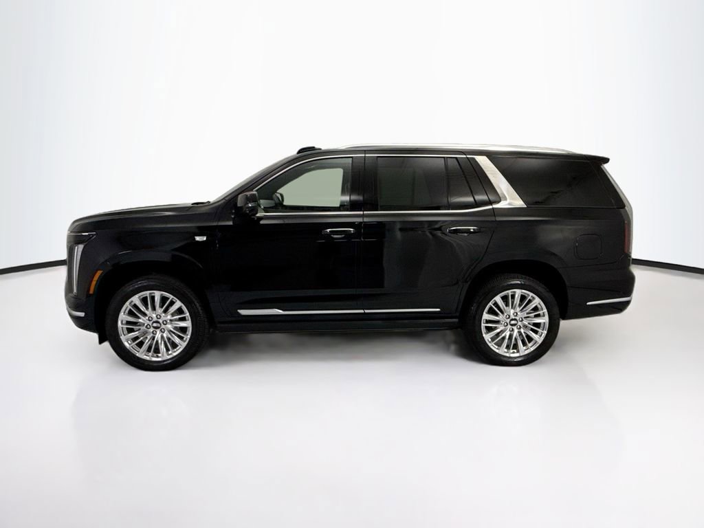 Used 2026 Cadillac Escalade Luxury AWD/4WD image 8