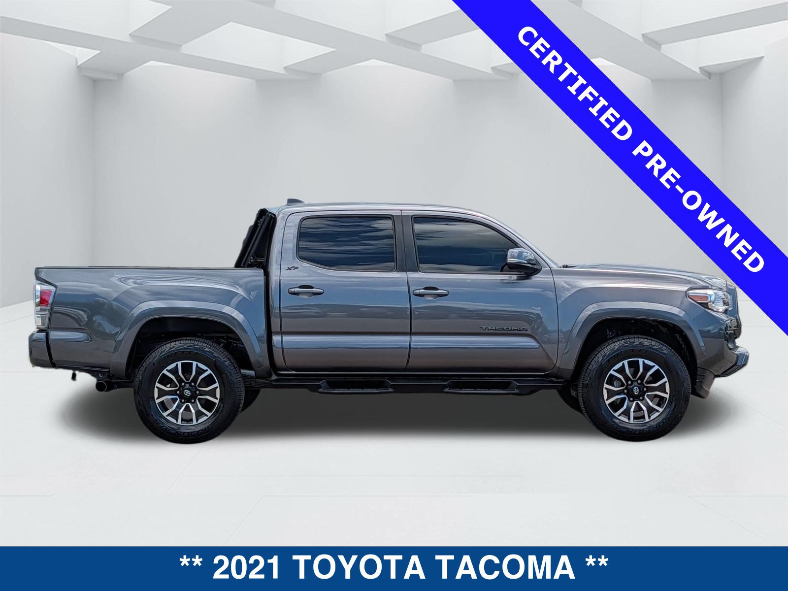 Used 2021 Toyota Tacoma TRD Sport RWD image 4