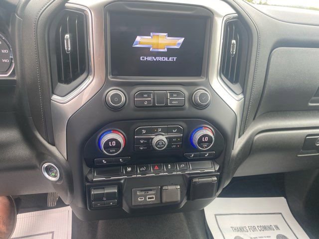 Used 2022 Chevrolet Silverado 2500 LT w/ Convenience Package image 13
