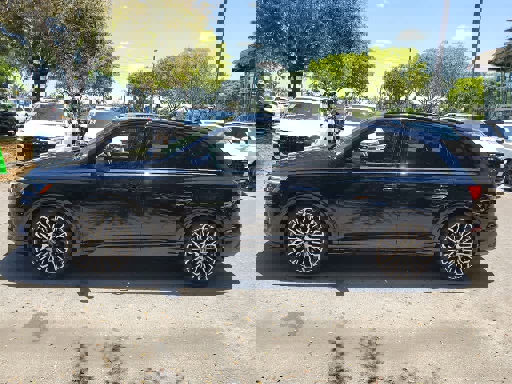 New 2025 Audi SQ7 Premium Plus image 5