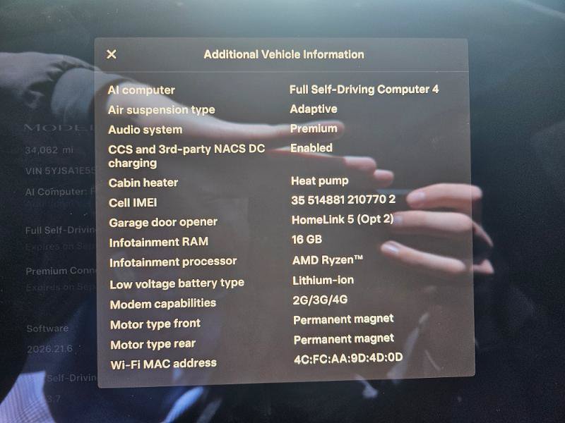 Used 2024 Tesla Model S AWD/4WD image 3
