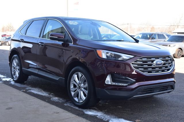 Used 2023 Ford Edge Titanium w/ Class II Trailer Tow Package image 7