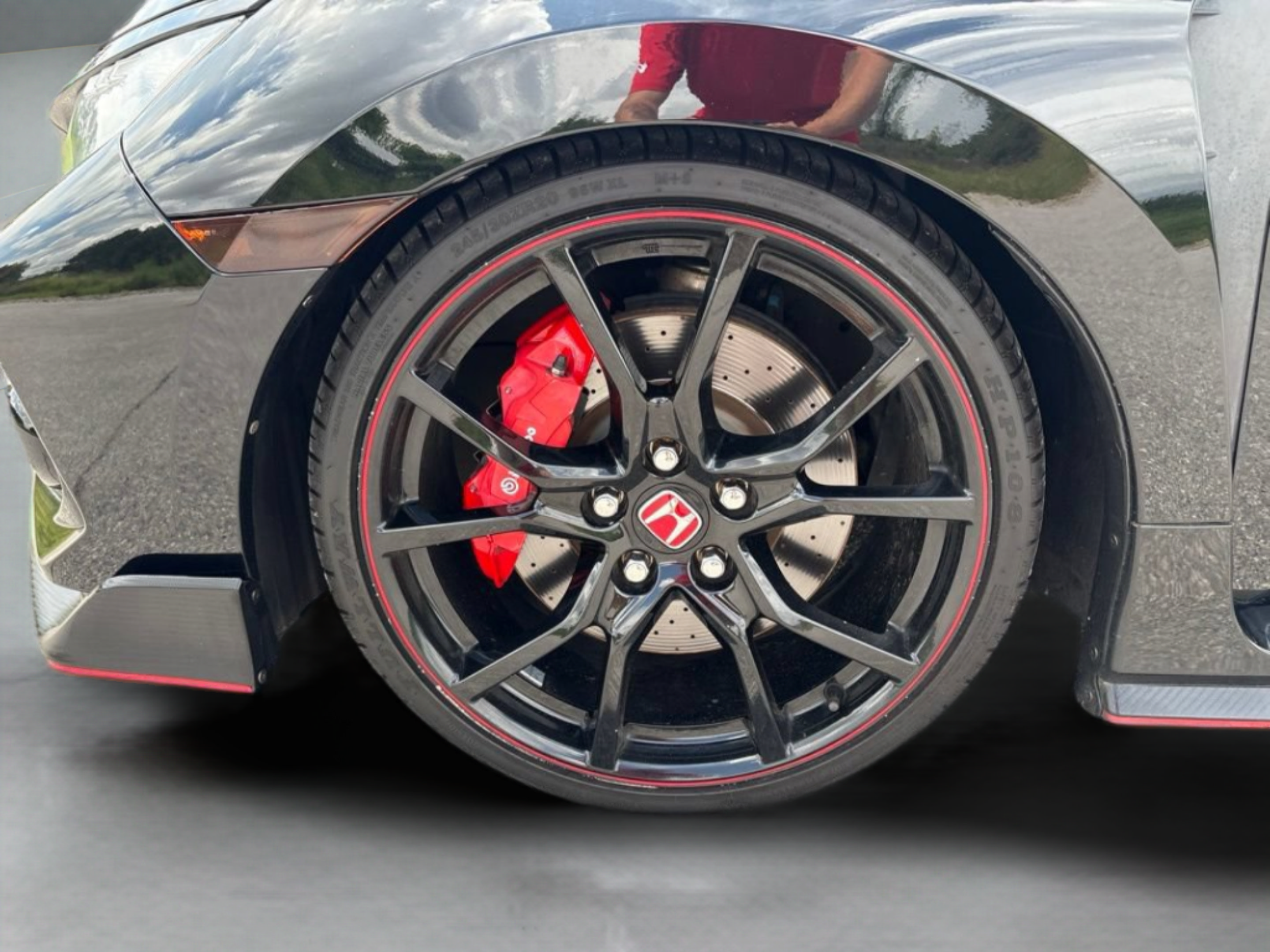 Used 2018 Honda Civic Type R image 32