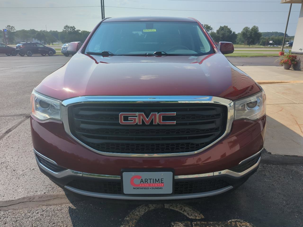 Used 2018 GMC Acadia SLE image 3