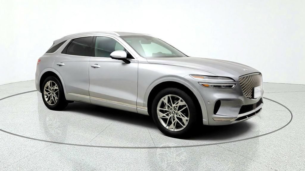Used 2022 Genesis GV70 2.5T w/ Advanced Package AWD/4WD image 3