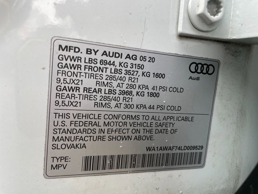 Used 2020 Audi SQ7 Premium Plus w/ S Executive Package AWD/4WD image 33