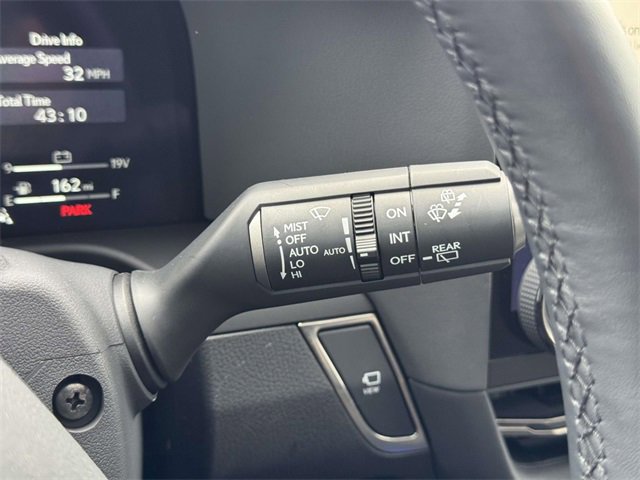 Used 2025 Lexus GX 550 image 26