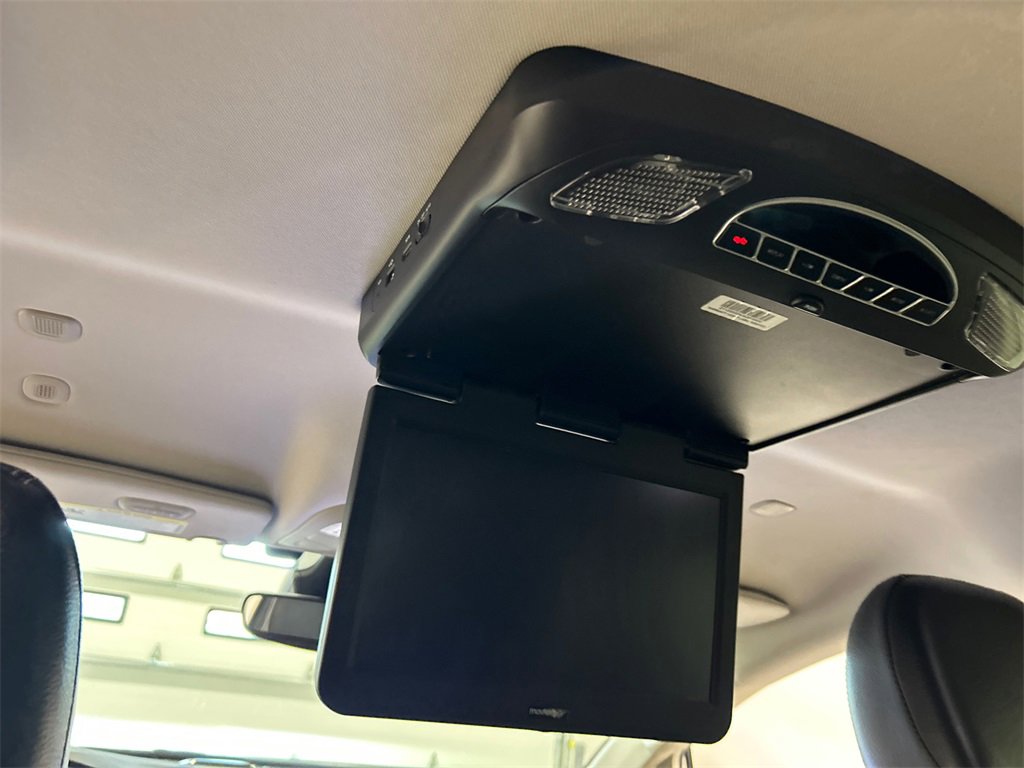 Used 2022 Chrysler Pacifica Touring-L image 27