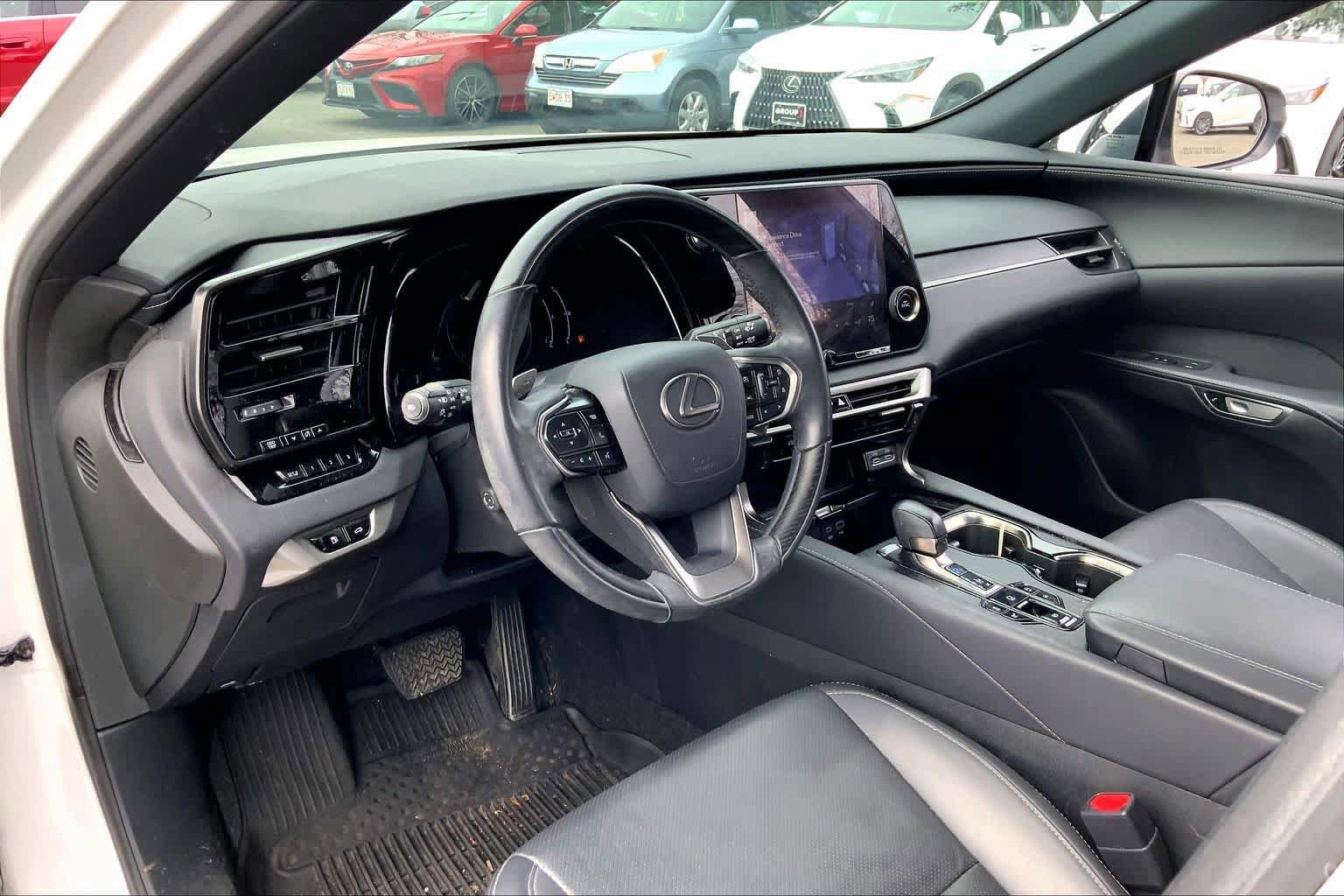 Used 2023 Lexus RX 350 Premium w/ Cold Area Package AWD/4WD image 18