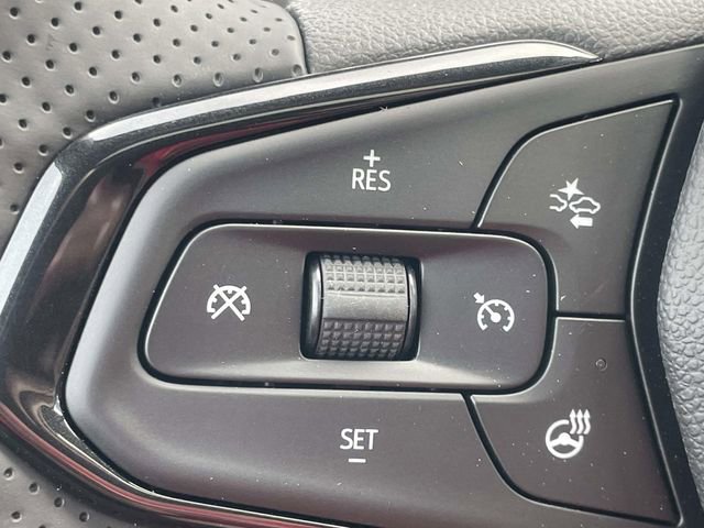 New 2026 Chevrolet Trax RS w/ Sunroof Package image 19