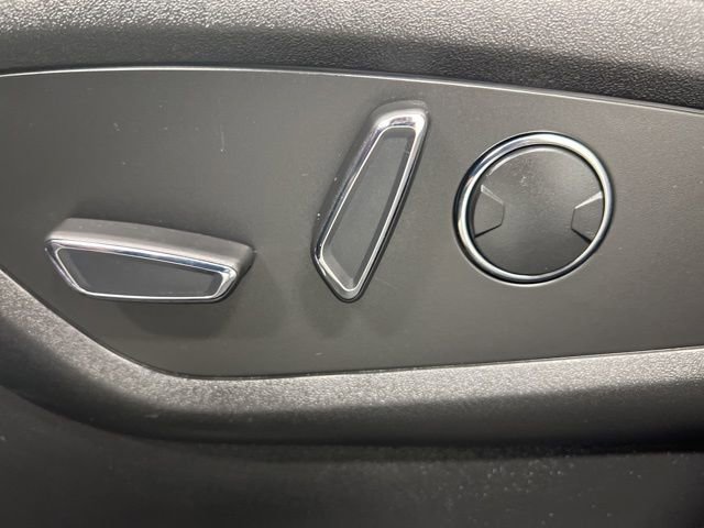 Certified 2023 Lincoln Nautilus Reserve w/ Monochromatic Package AWD/4WD image 19