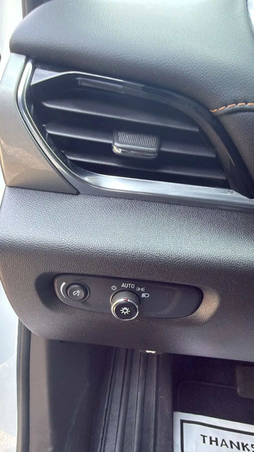 Used 2021 Chevrolet Traverse LS FWD image 14