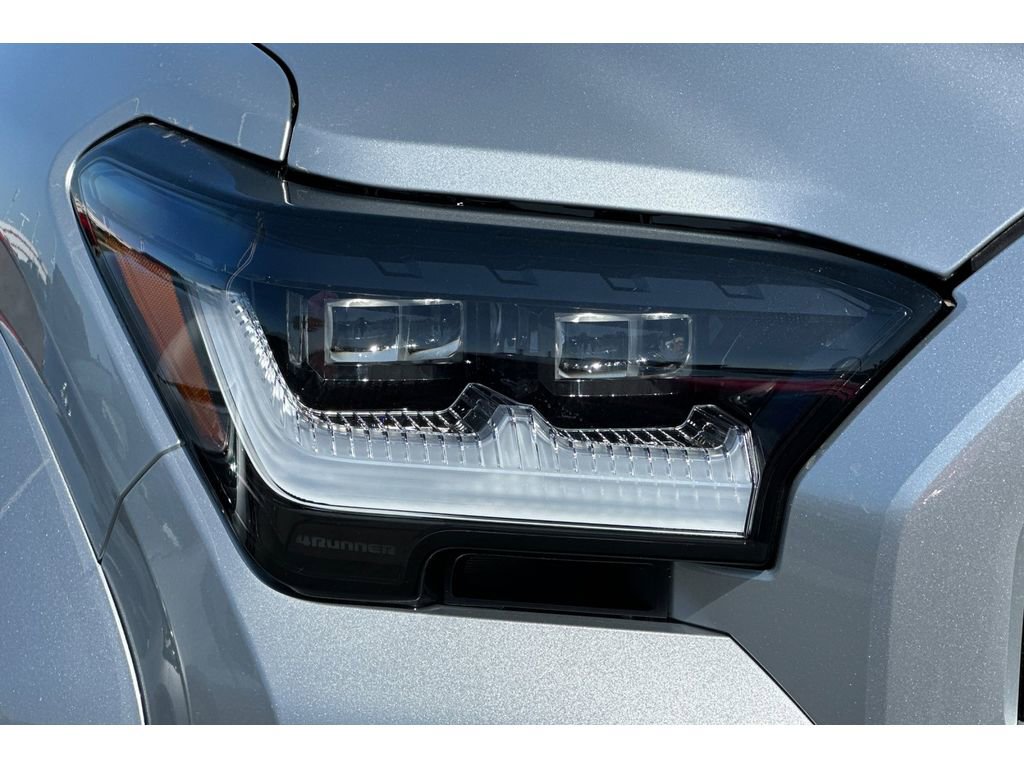 New 2026 Toyota 4Runner Platinum AWD/4WD image 31
