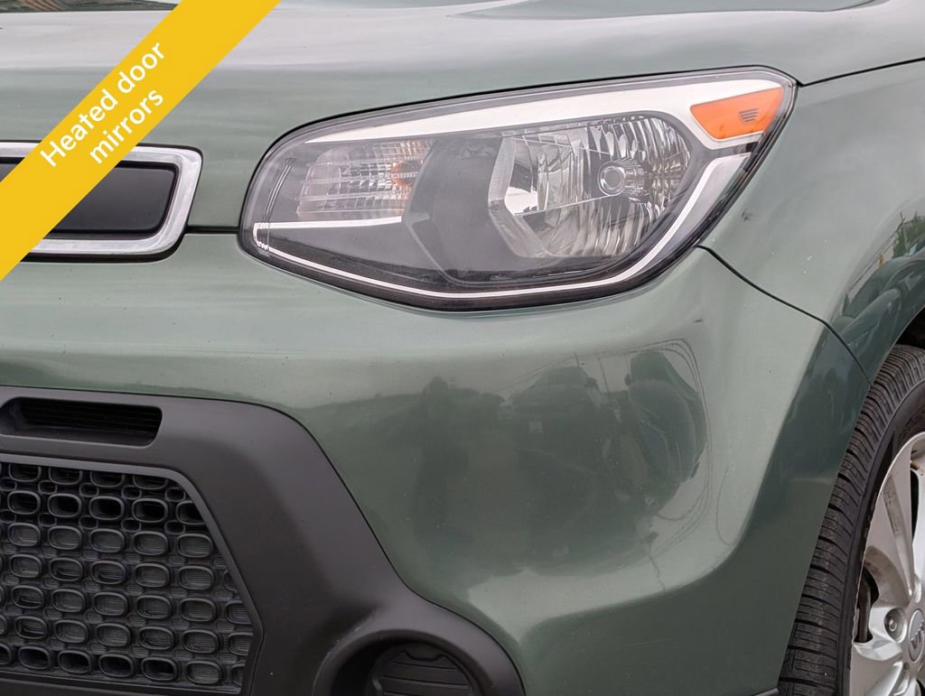 Used 2014 Kia Soul + FWD image 9