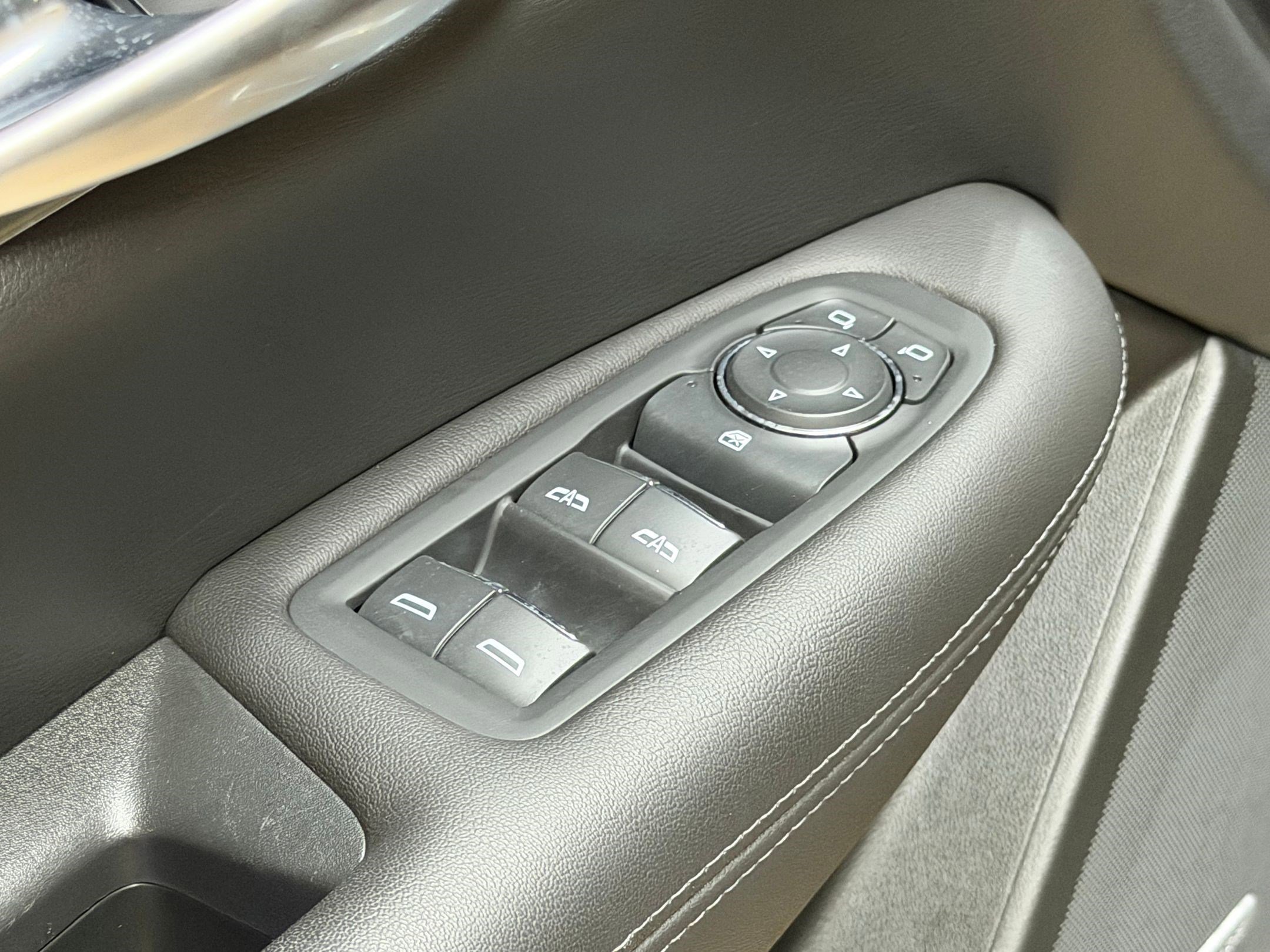 Certified 2022 Cadillac XT5 Luxury FWD image 23