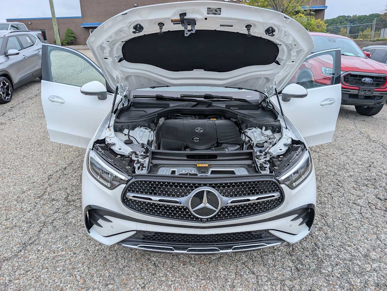 New 2027 Mercedes-Benz GLC 300 4MATIC image 10