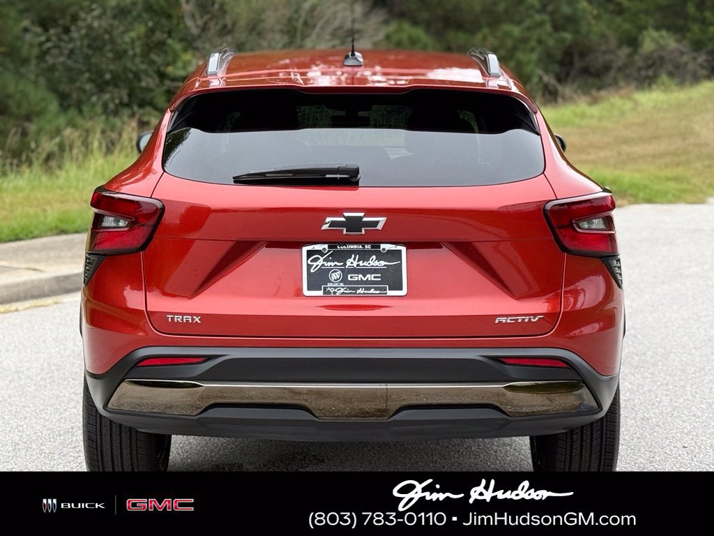 Certified 2024 Chevrolet Trax ACTIV FWD image 12