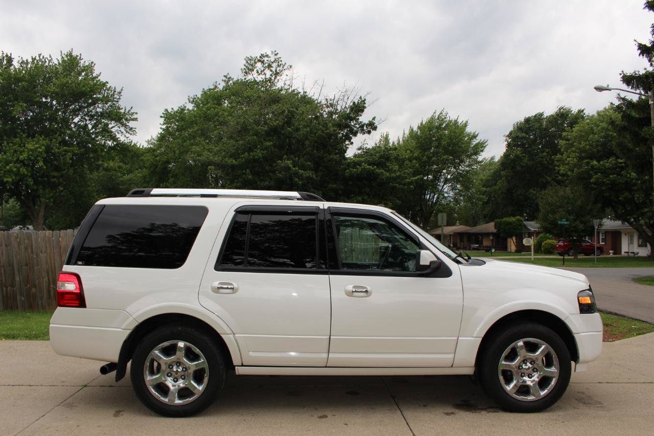 Used 2014 Ford Expedition Limited w/ Equipment Group 301A AWD/4WD image 10