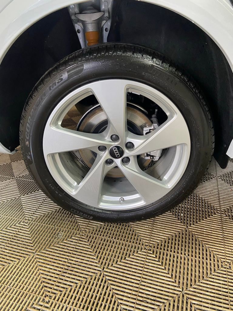 New 2025 Audi Q5 Premium Plus image 9