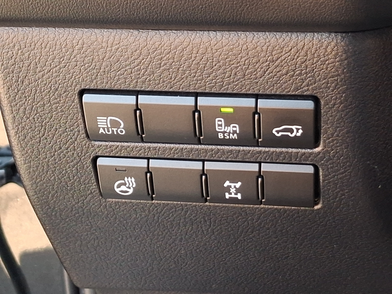 Used 2020 Lexus NX 300 AWD w/ Premium Package image 23