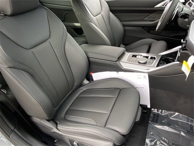 New 2025 BMW M440i Coupe w/ Shadowloine Package image 11