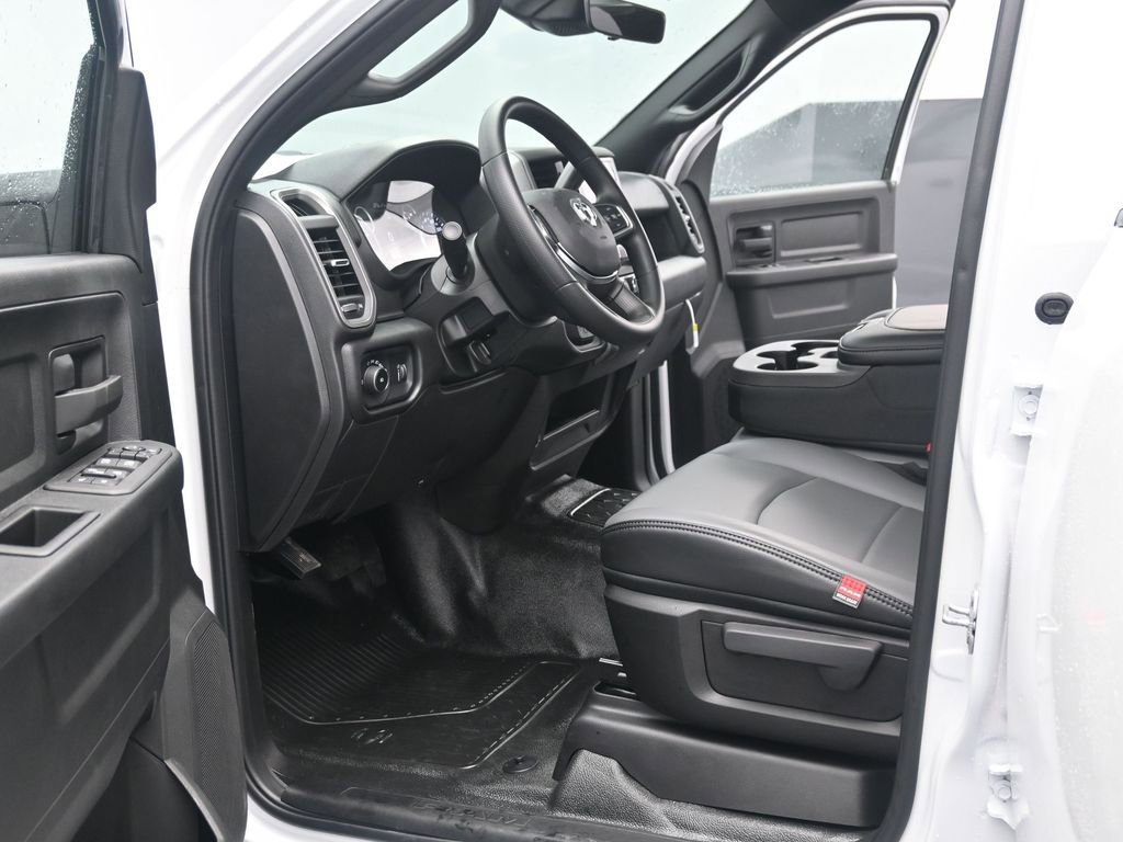 New 2026 RAM 3500 Tradesman w/ Chrome Appearance Group image 7