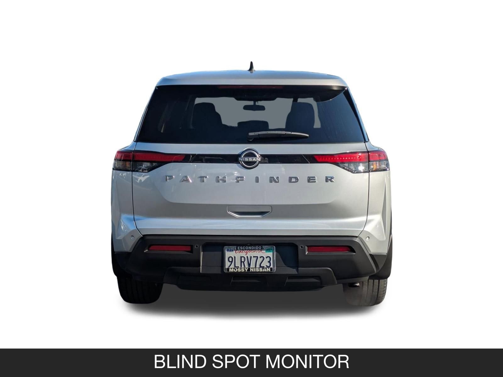 Used 2024 Nissan Pathfinder S image 9