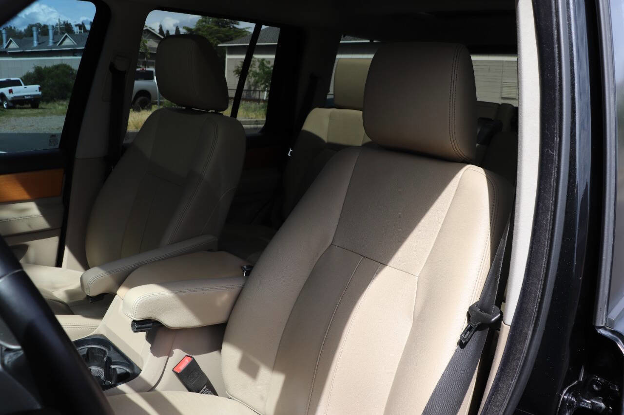 Used 2012 Land Rover LR4 HSE AWD/4WD image 17