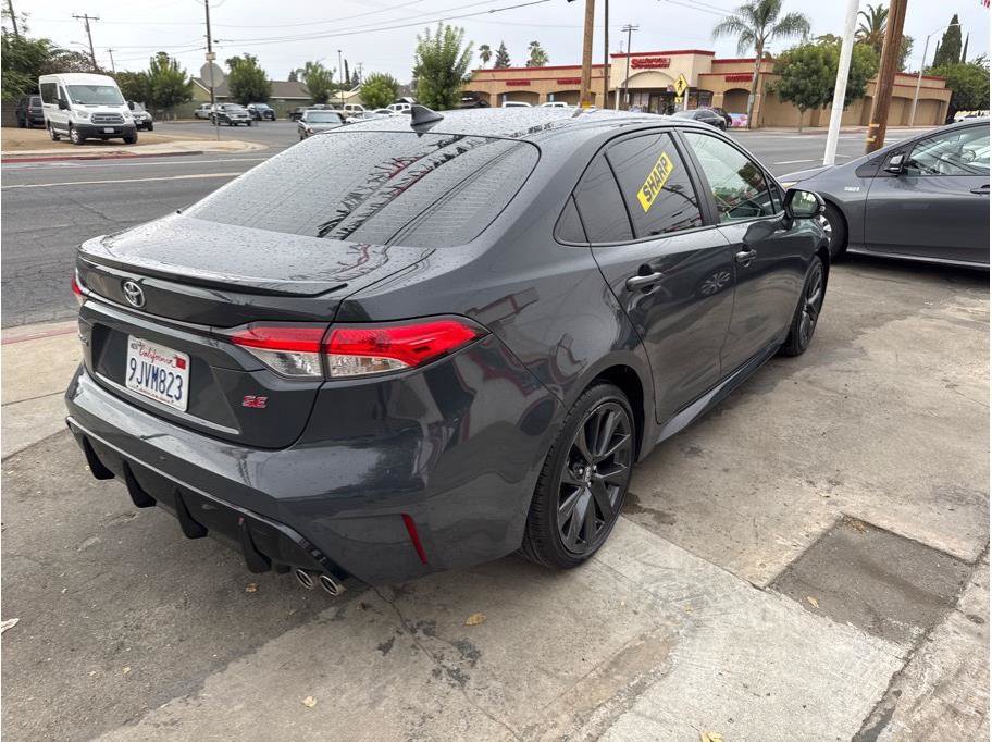 Used 2024 Toyota Corolla SE FWD image 6