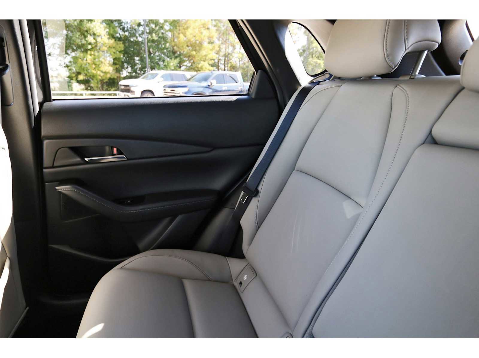 Certified 2025 MAZDA CX-30 AWD 2.5 S w/ Preferred Package image 9