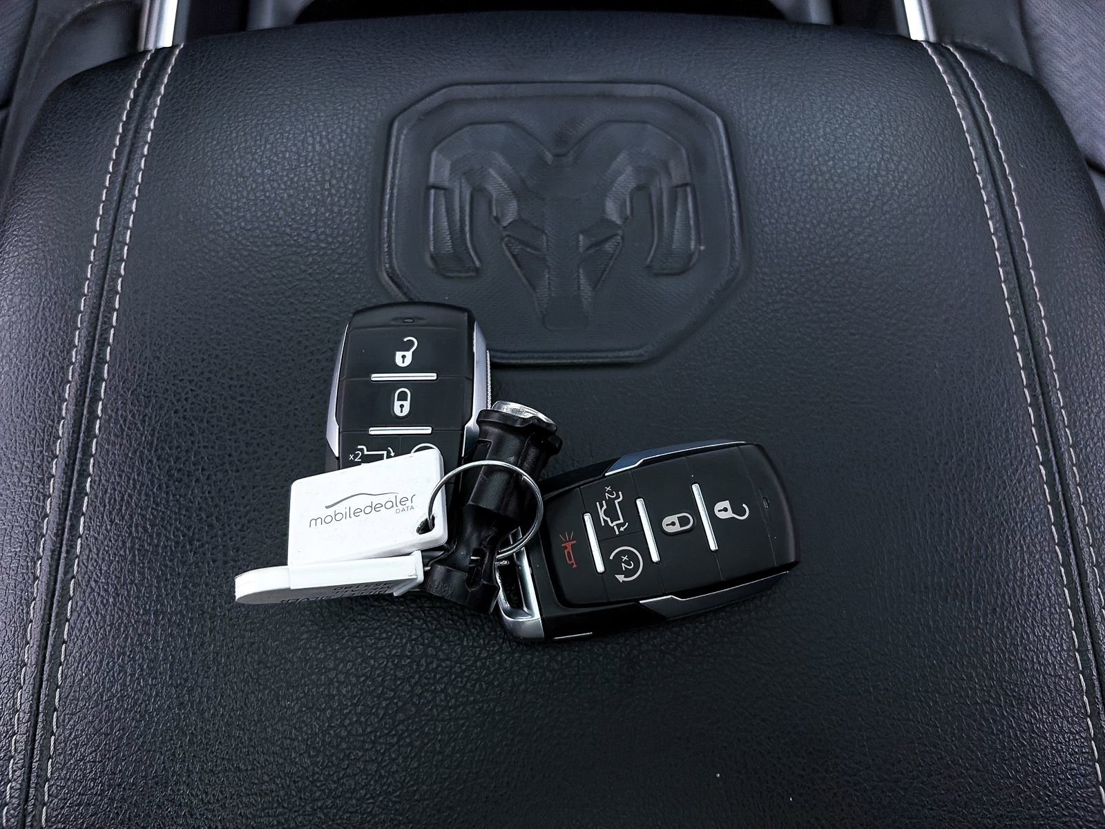 Used 2022 RAM 1500 Laramie w/ Sport Appearance Package AWD/4WD image 29