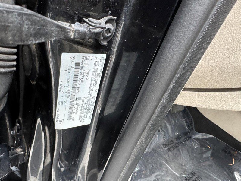 Used 2014 Ford Focus SE FWD image 20