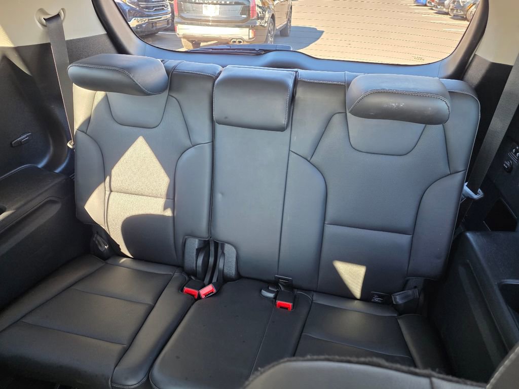 Used 2022 Kia Telluride EX w/ EX Premium Package image 12