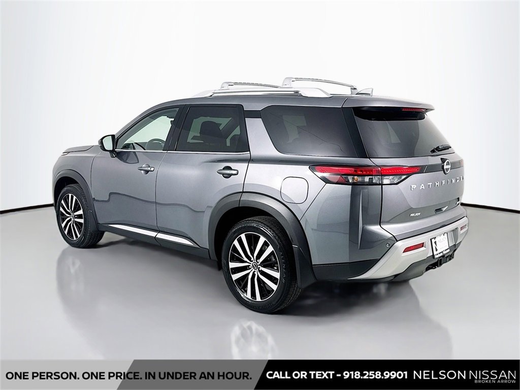 Certified 2024 Nissan Pathfinder Platinum w/ Cargo Package image 7