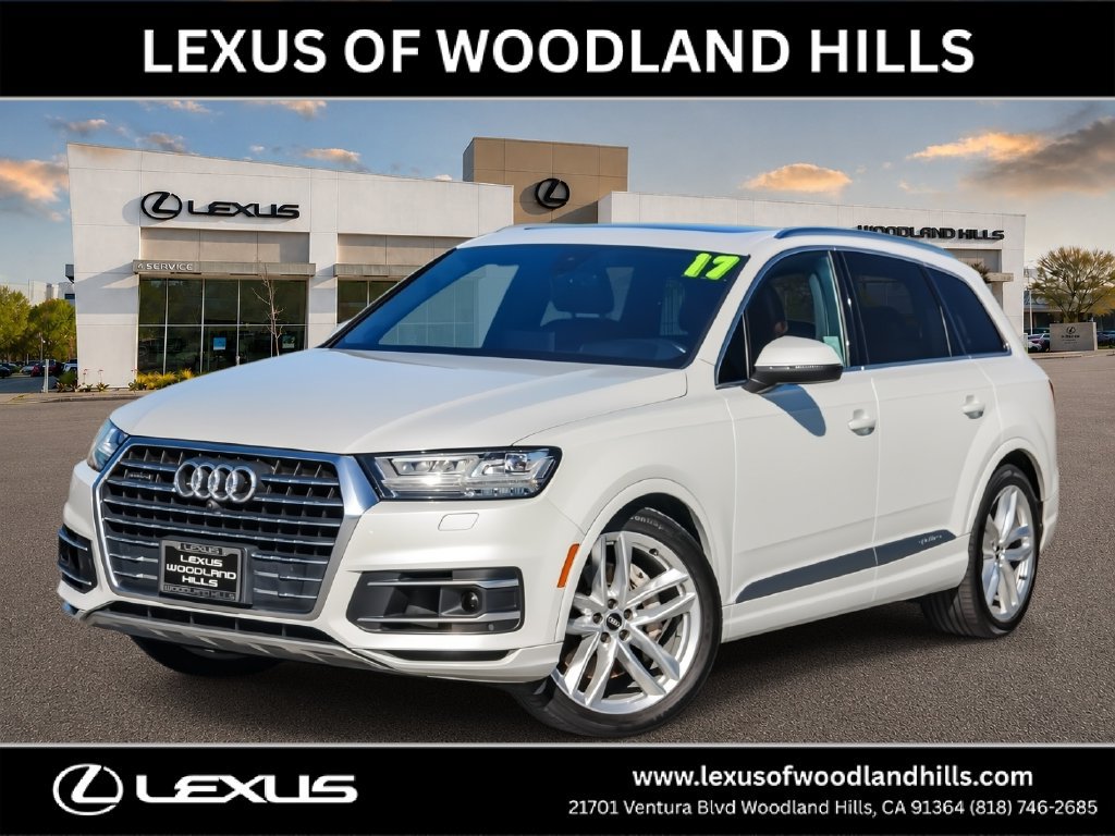 Used 2017 Audi Q7 3.0T Prestige w/ Prestige Package
