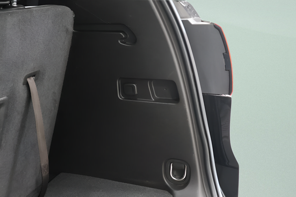 Used 2019 GMC Acadia SLT w/ LPO, Floor Liner Package FWD image 26