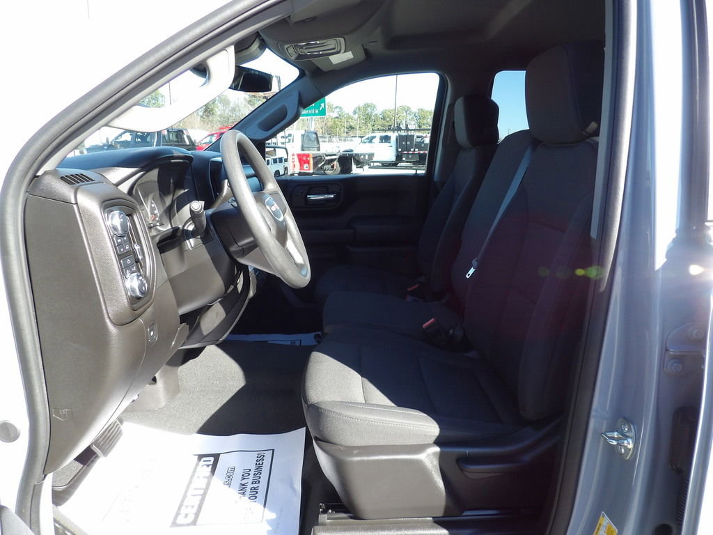 Used 2025 GMC Sierra 1500 Pro w/ Graphite Edition AWD/4WD image 17