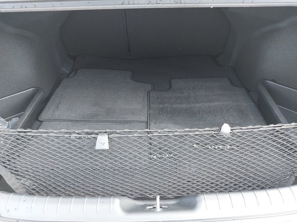 Certified 2025 Hyundai Elantra SEL w/ Cargo Package image 12