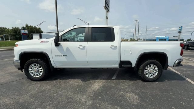 Used 2025 Chevrolet Silverado 2500 LT AWD/4WD image 5