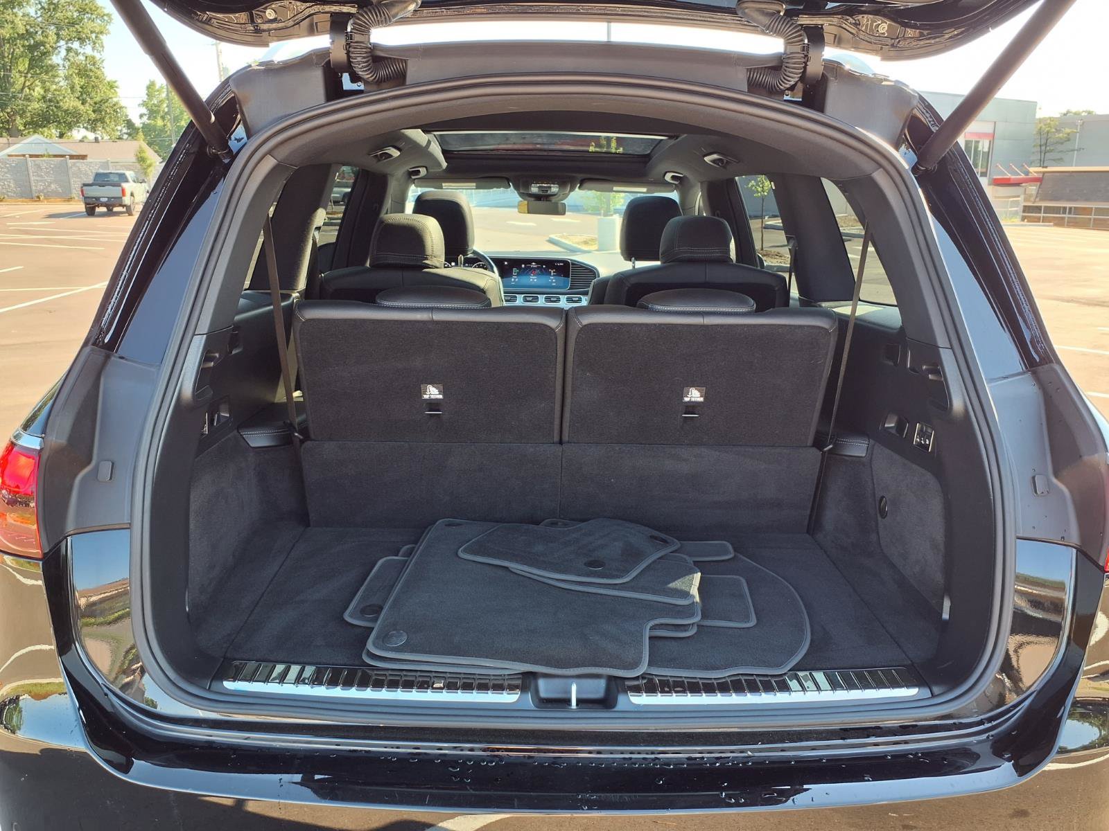 Used 2025 Mercedes-Benz GLS 450 4MATIC image 27