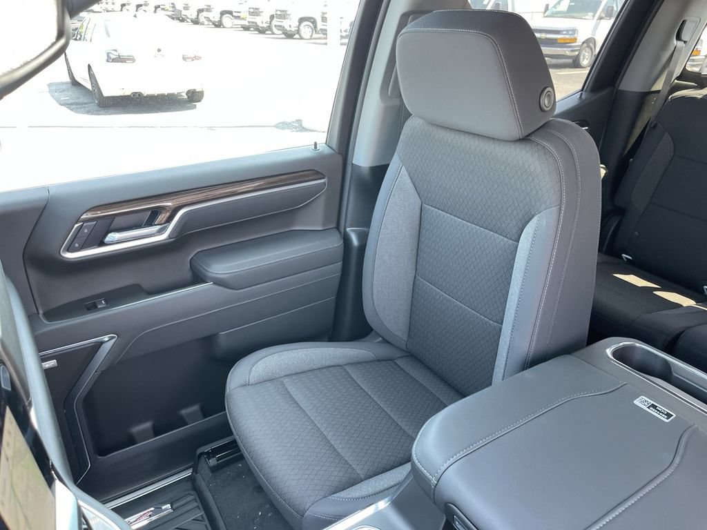 New 2026 Chevrolet Silverado 1500 RST AWD/4WD image 23